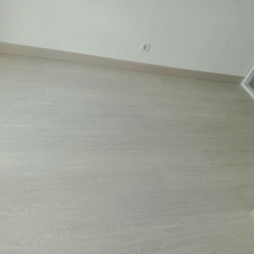 hasil pasang lantai spc karyanusa interior